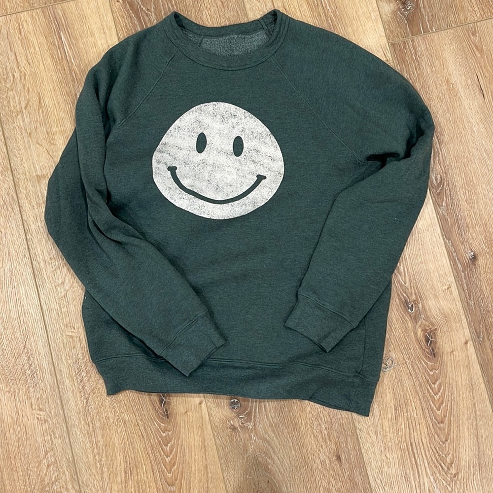 Hunter green sweatshirt